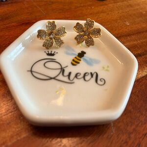 J Crew gold tone earrings flower design with crystal accent